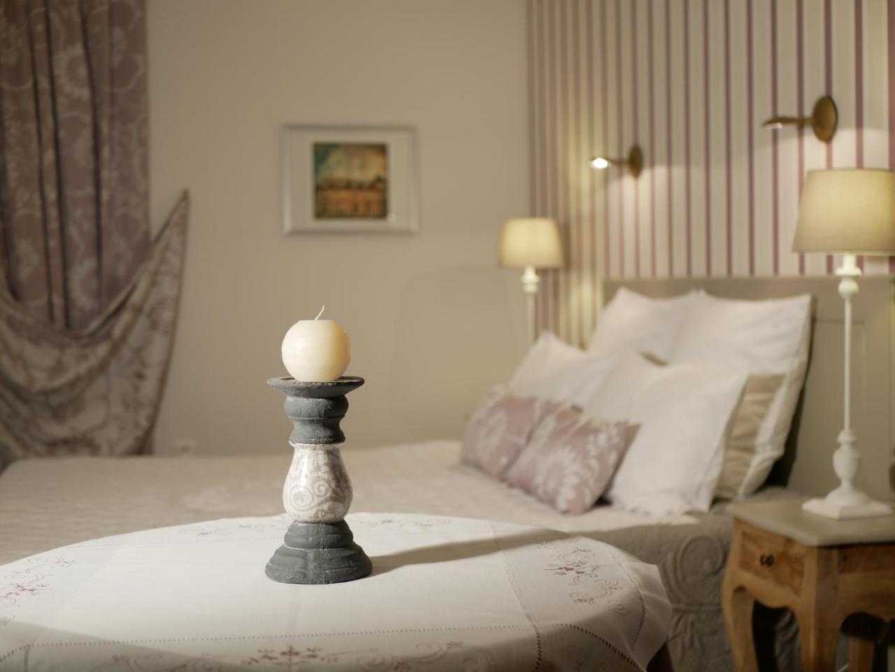 Domaine De La Fontaine Bed & Breakfast Chavagne Bagian luar foto
