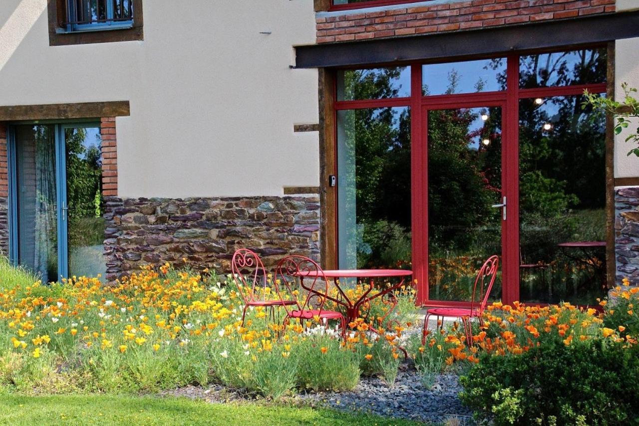 Domaine De La Fontaine Bed & Breakfast Chavagne Bagian luar foto